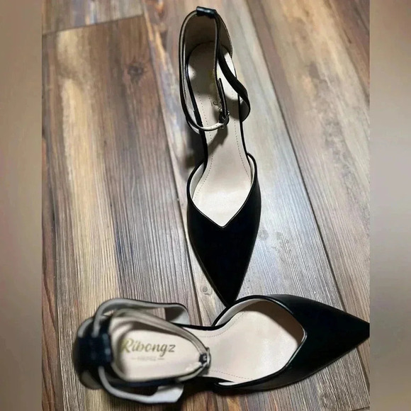 Ribongz women’s high heel shoes new without tags - Picture 2 of 4